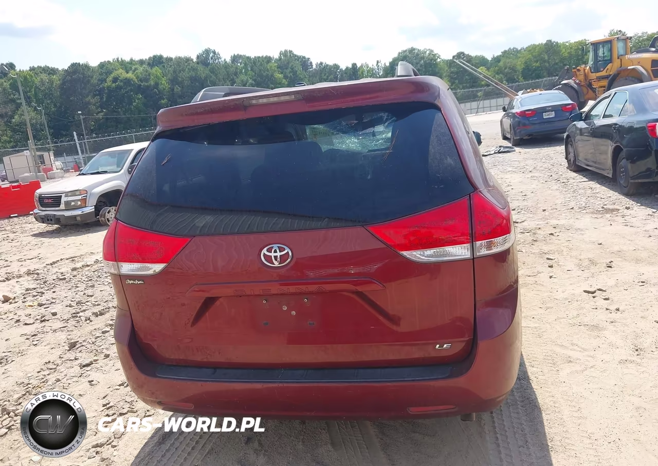 2014 Toyota Sienna Le V6 8 Passenger VIN:5TDKK3DCXES493912 - 16