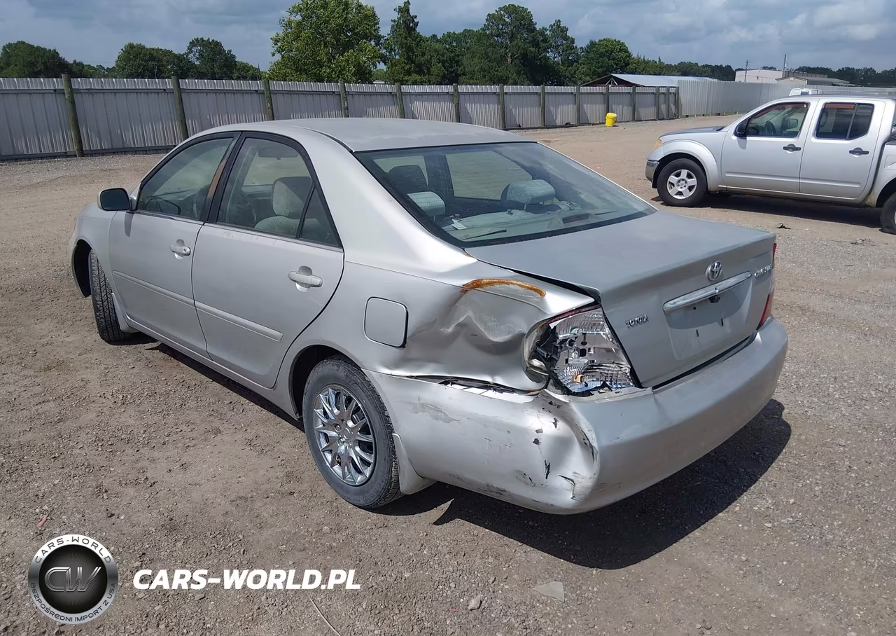 TOYOTA CAMRY VIN:4T1BE32K13U134986 - 3