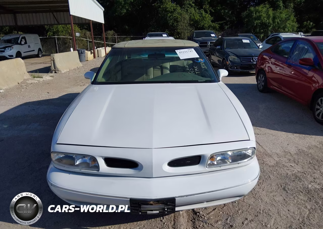 1999 Oldsmobile Eighty-Eight Ls VIN:1G3HN52K3X4830166 - 11