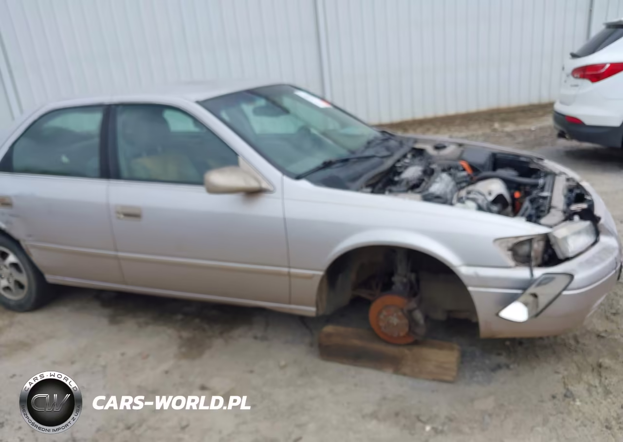 1998 Toyota Camry Le VIN:4T1BG22K2WU328192 - 12
