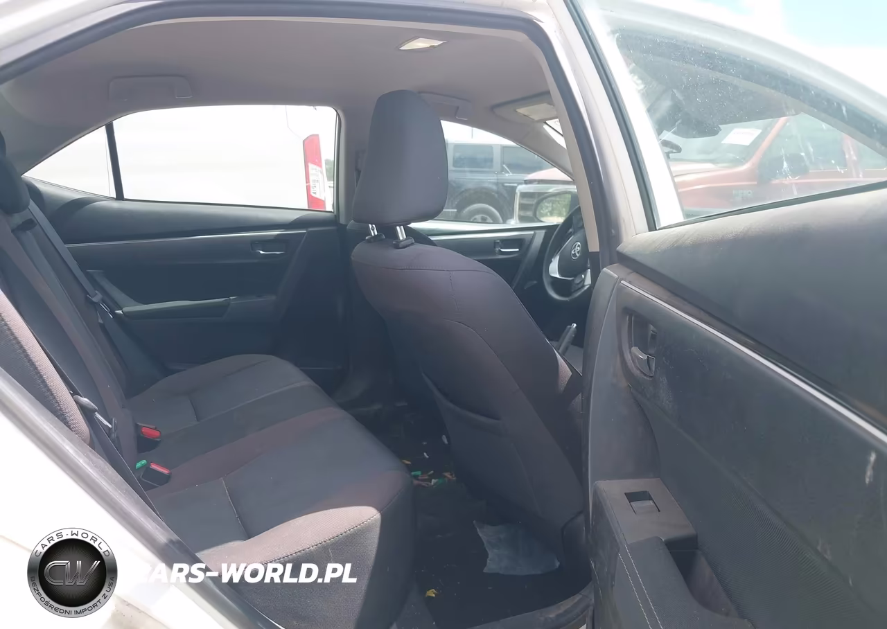 2018 Toyota Corolla Le VIN:5YFBURHE8JP791872 - 8