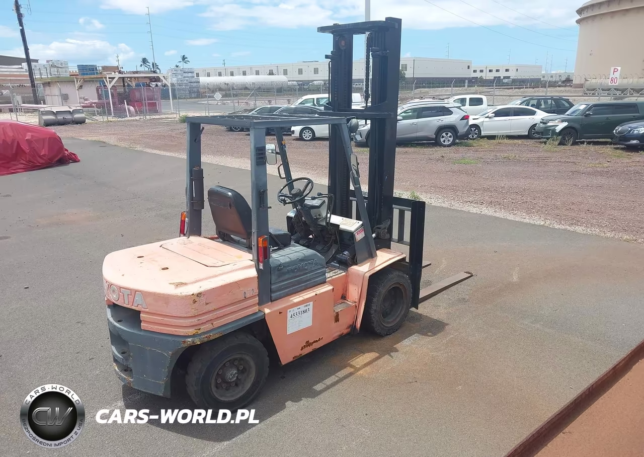 2002 Toyota 5Fd35 VIN:5FD3520615 - 4