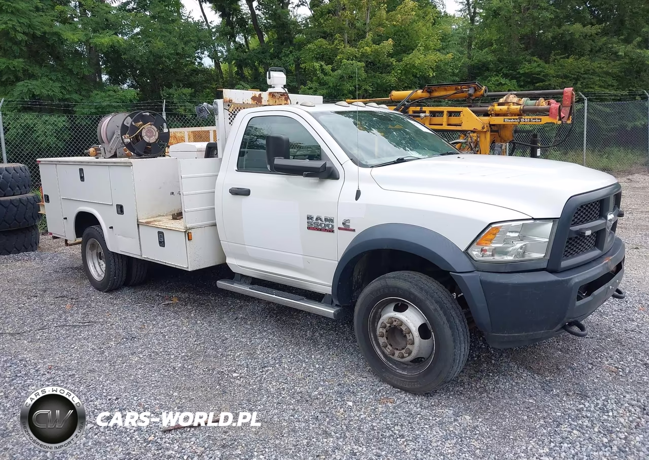 2016 Ram 5500 Chassis Tradesman-Slt