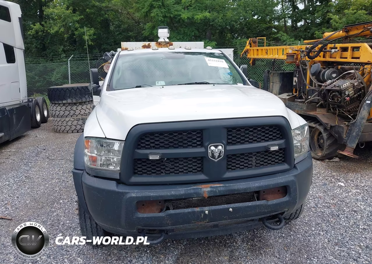 2016 Ram 5500 Chassis Tradesman-Slt VIN:3C7WRNBL2GG342689 - 11