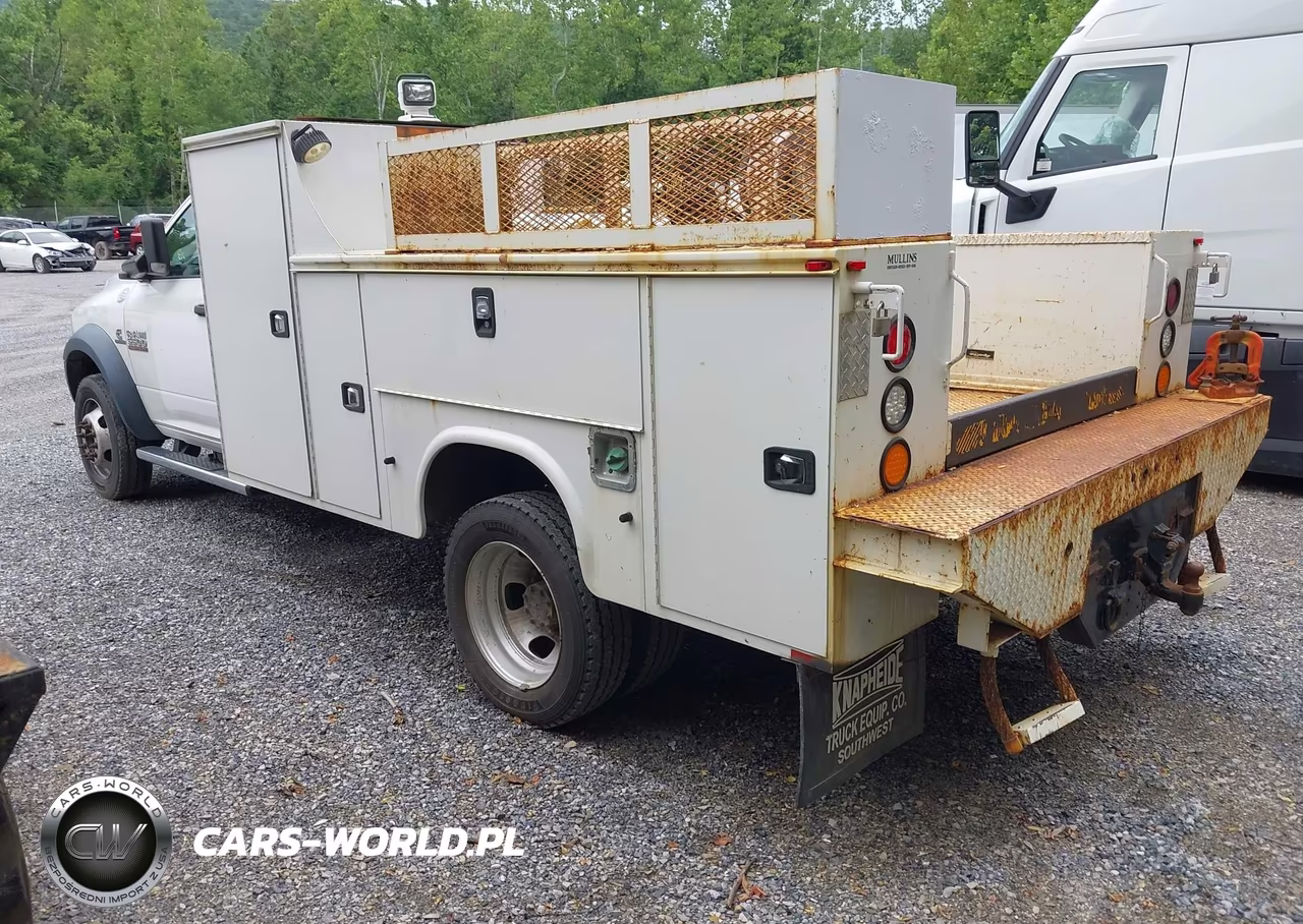 2016 Ram 5500 Chassis Tradesman-Slt VIN:3C7WRNBL2GG342689 - 3