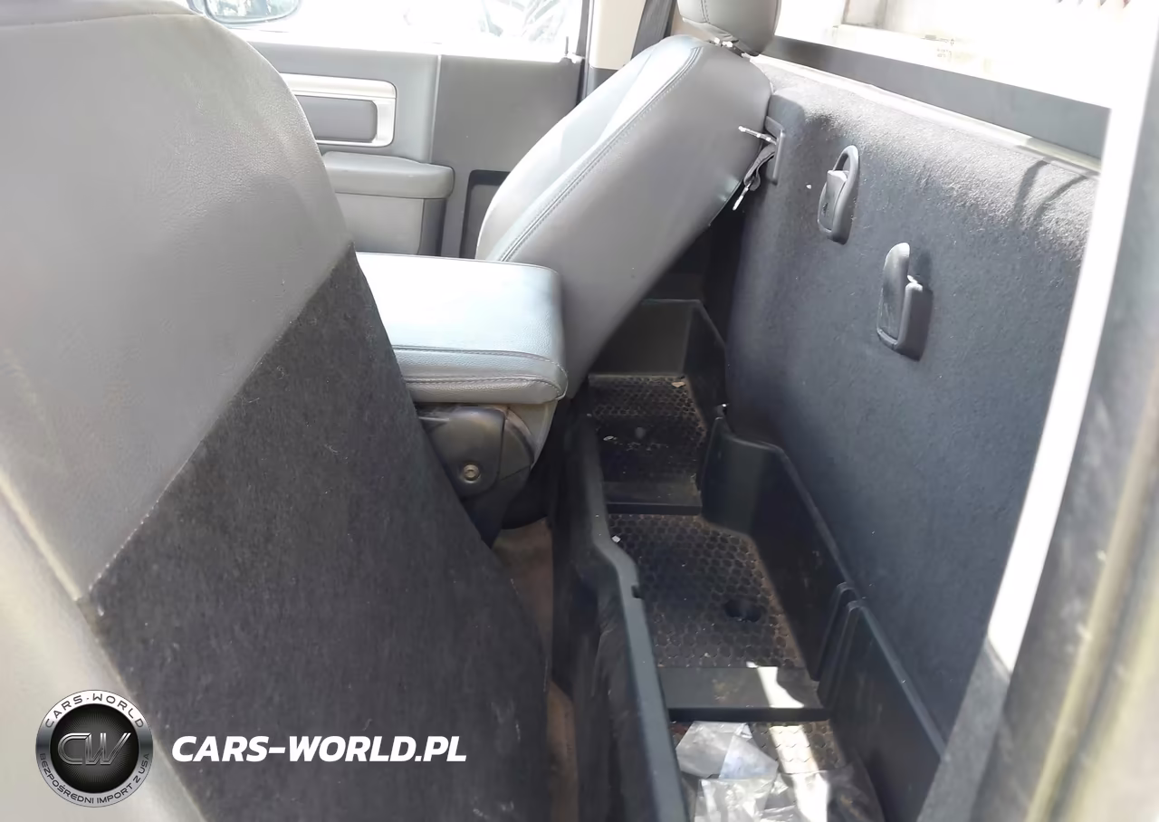 2016 Ram 5500 Chassis Tradesman-Slt VIN:3C7WRNBL2GG342689 - 6