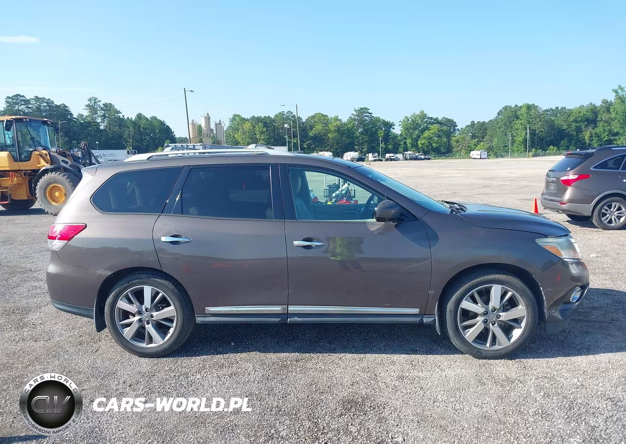 2016 Nissan Pathfinder Platinum VIN:5N1AR2MN3GC602679 - 13