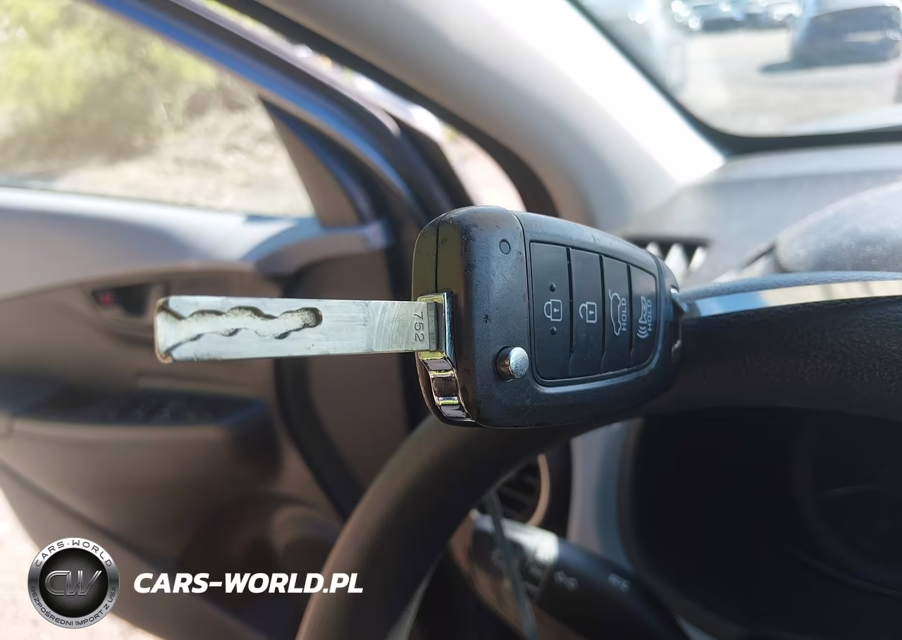 2018 Hyundai Kona Se VIN:KM8K12AA5JU174113 - 11