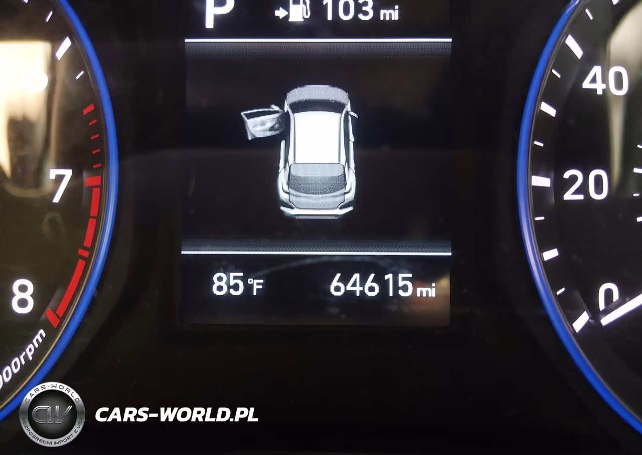2018 Hyundai Kona Se VIN:KM8K12AA5JU174113 - 15