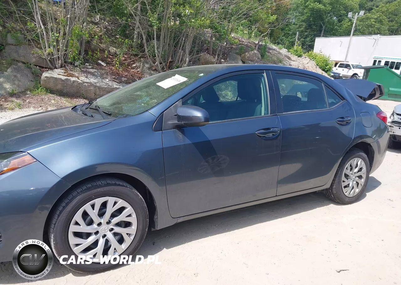 2019 Toyota Corolla Le VIN:2T1BURHE7KC193791 - 15