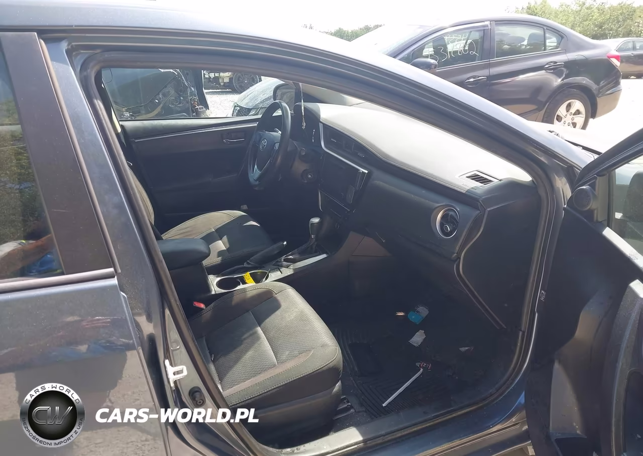 2019 Toyota Corolla Le VIN:2T1BURHE7KC193791 - 5