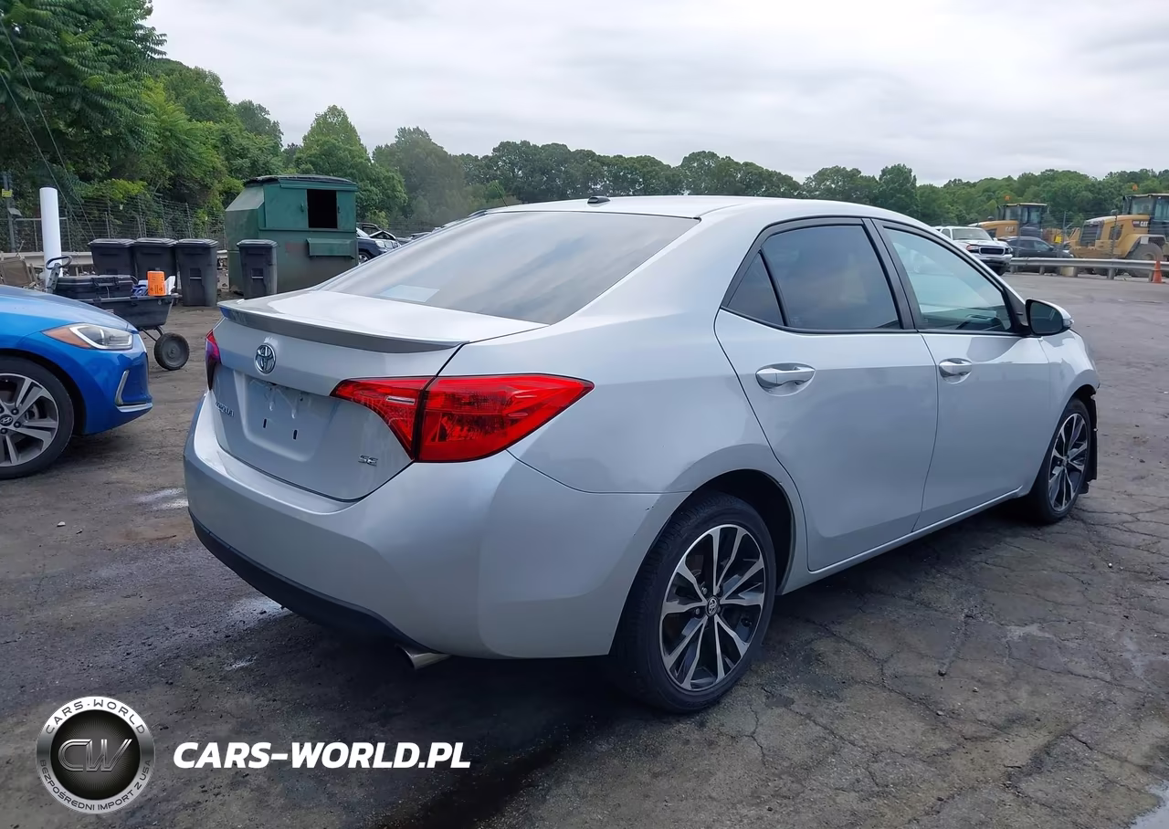 2017 Toyota Corolla Se VIN:2T1BURHE9HC837252 - 4