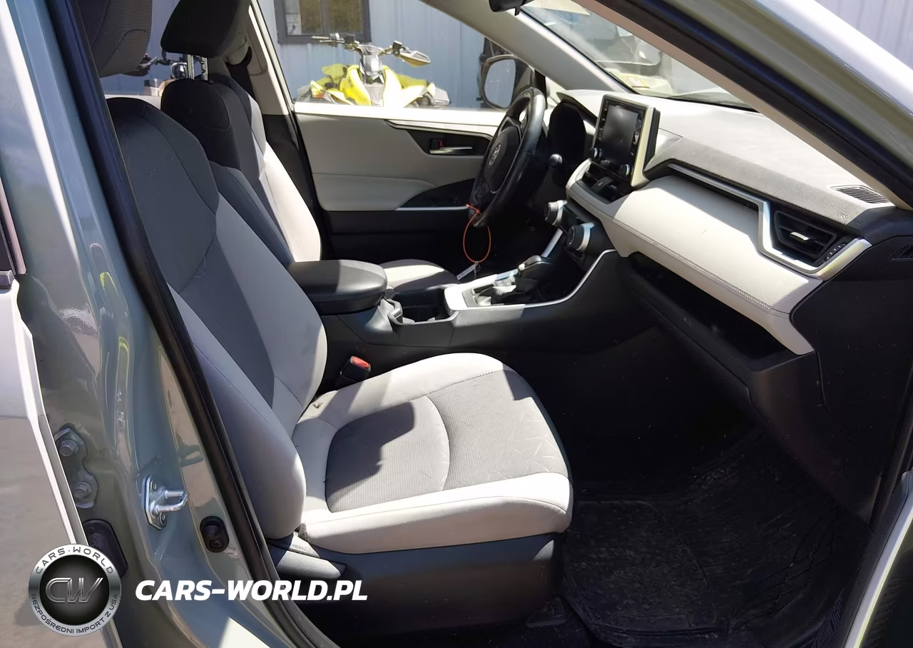 2019 Toyota Rav4 Xle VIN:JTMP1RFV5KD033672 - 5