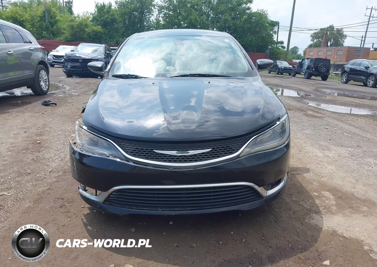 2015 Chrysler 200 C VIN:1C3CCCCB6FN729641 - 11