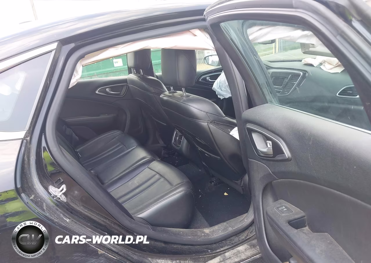 2015 Chrysler 200 C VIN:1C3CCCCB6FN729641 - 8