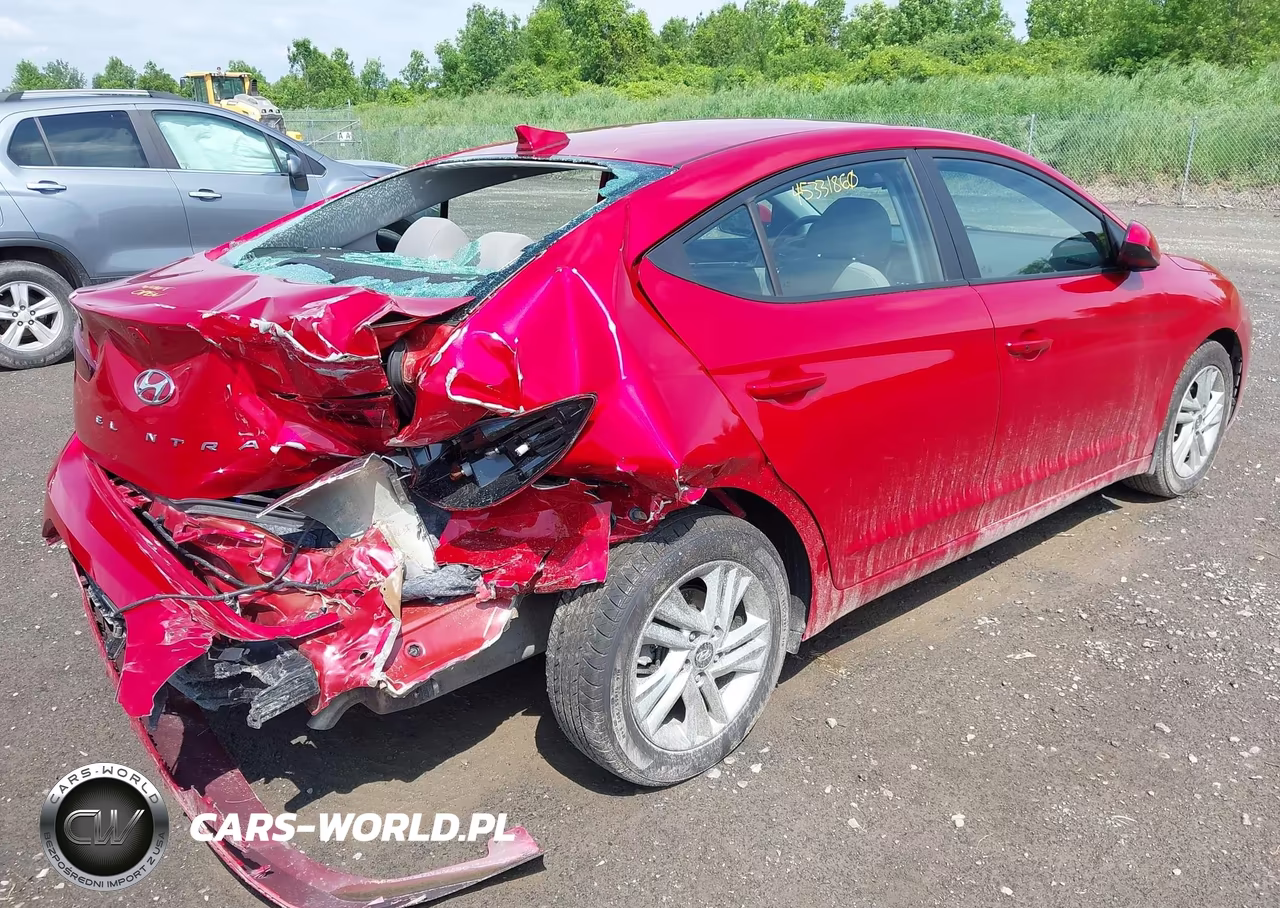 2020 Hyundai Elantra Value Edition VIN:5NPD84LF9LH589851 - 4