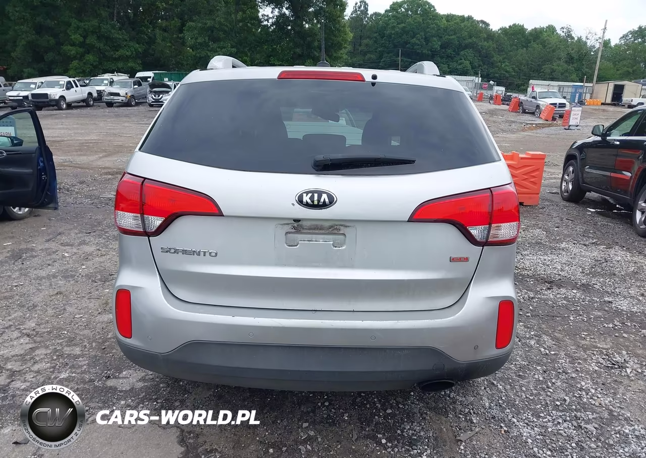 2015 Kia Sorento Lx VIN:5XYKT3A63FG552521 - 17