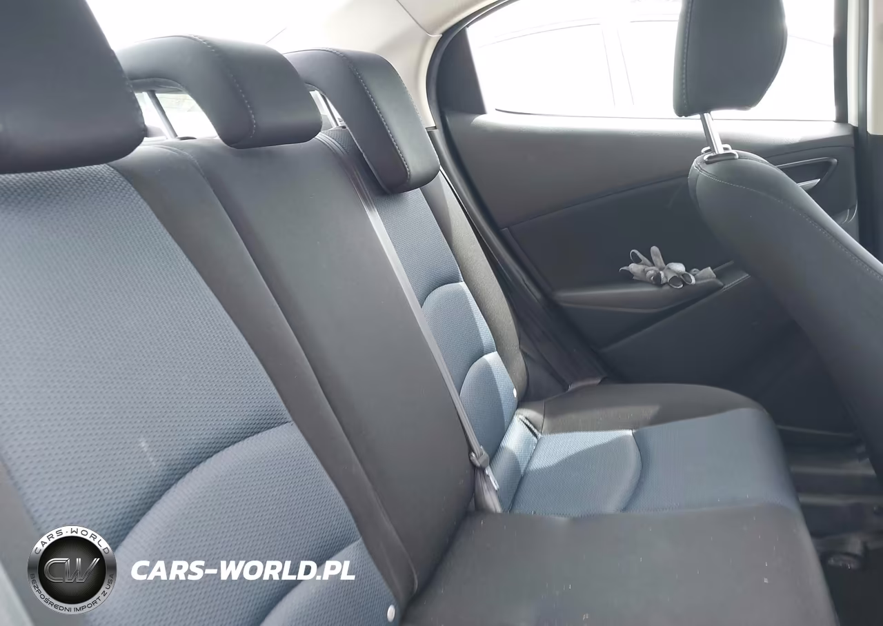 2017 Toyota Yaris Ia VIN:3MYDLBYVXHY156196 - 8