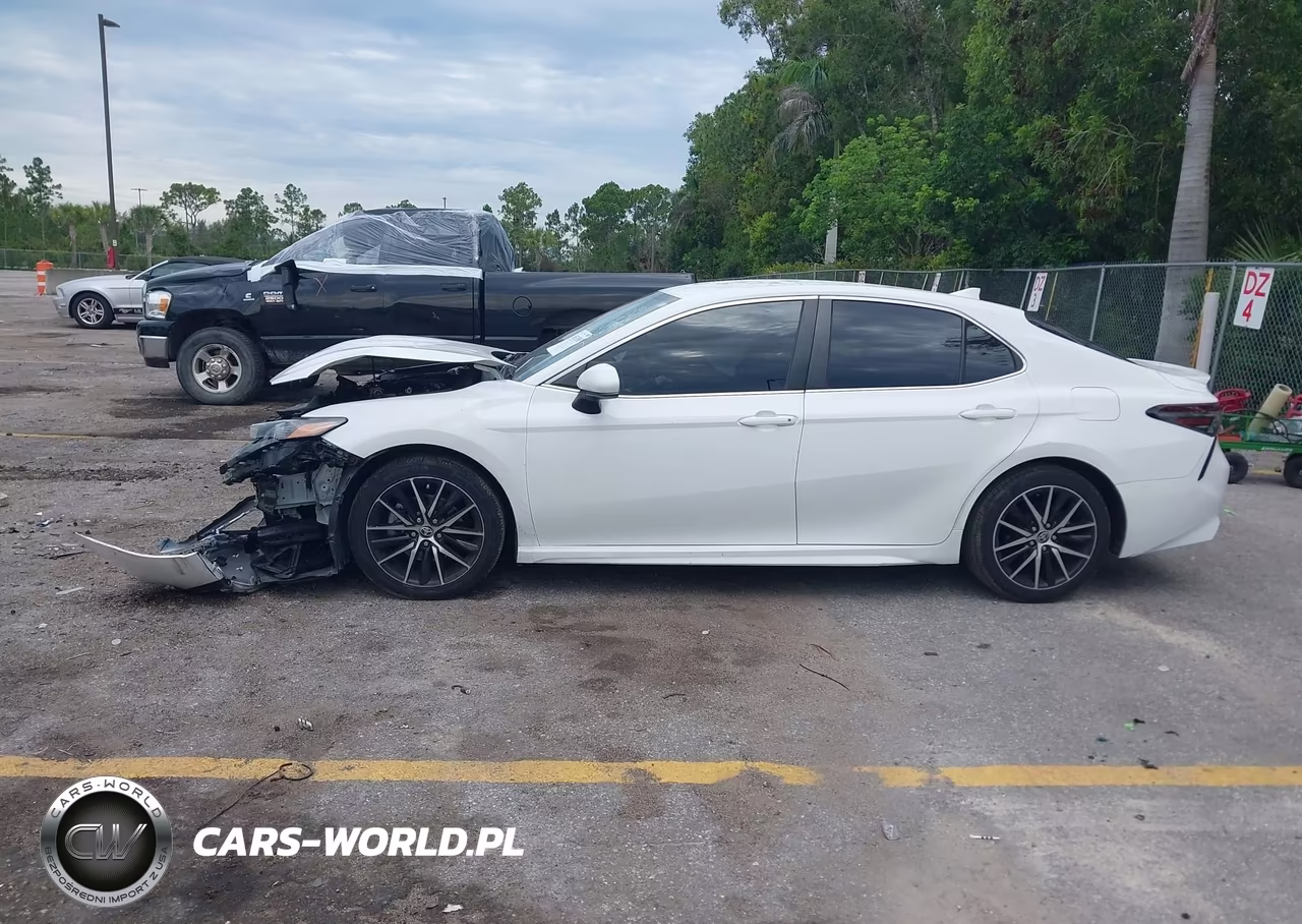 2021 Toyota Camry Se VIN:4T1G11AK6MU437304 - 14