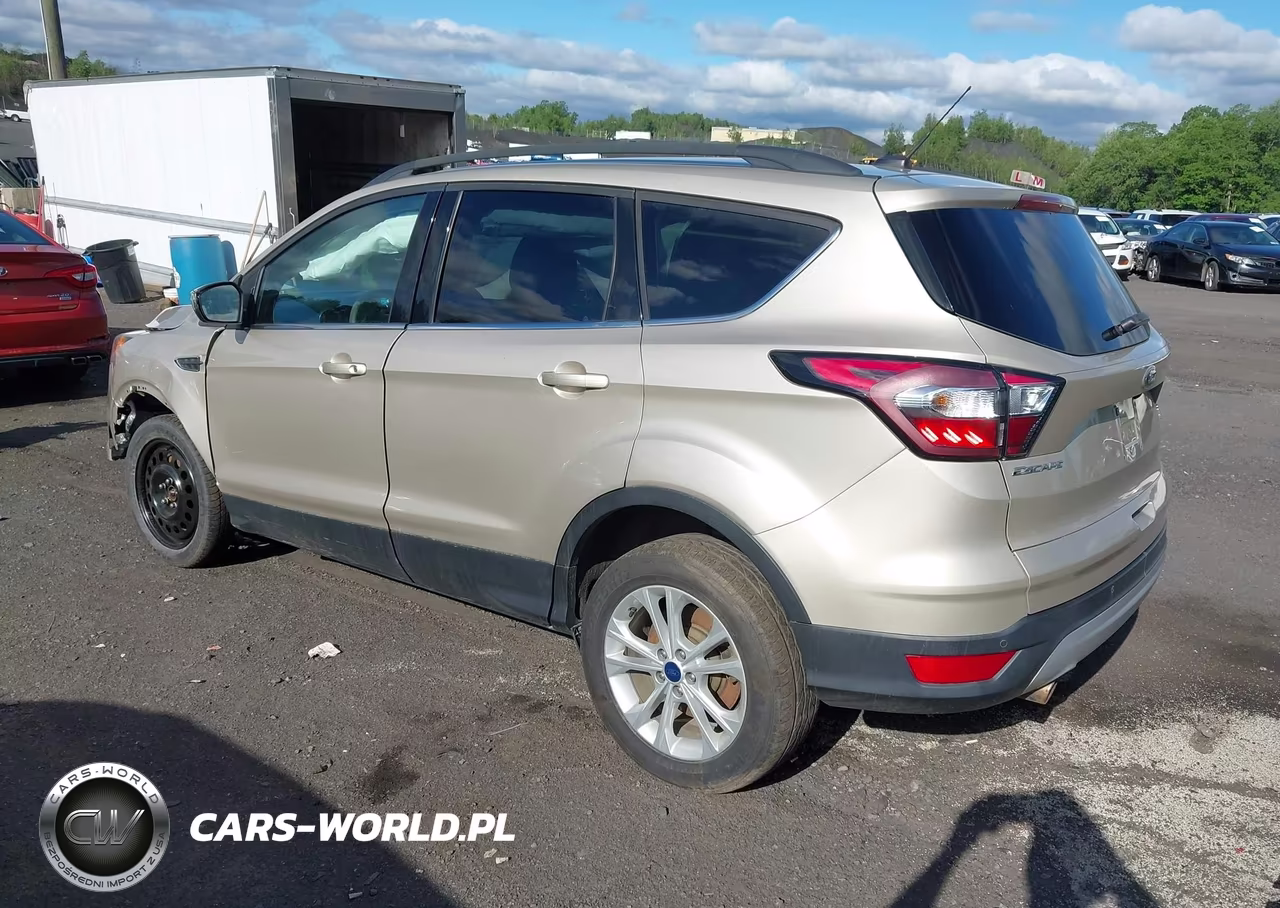 2017 Ford Escape Se VIN:1FMCU9GD7HUA87006 - 3