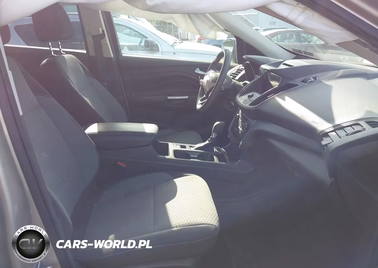 2017 Ford Escape Se VIN:1FMCU9GD7HUA87006 - 5
