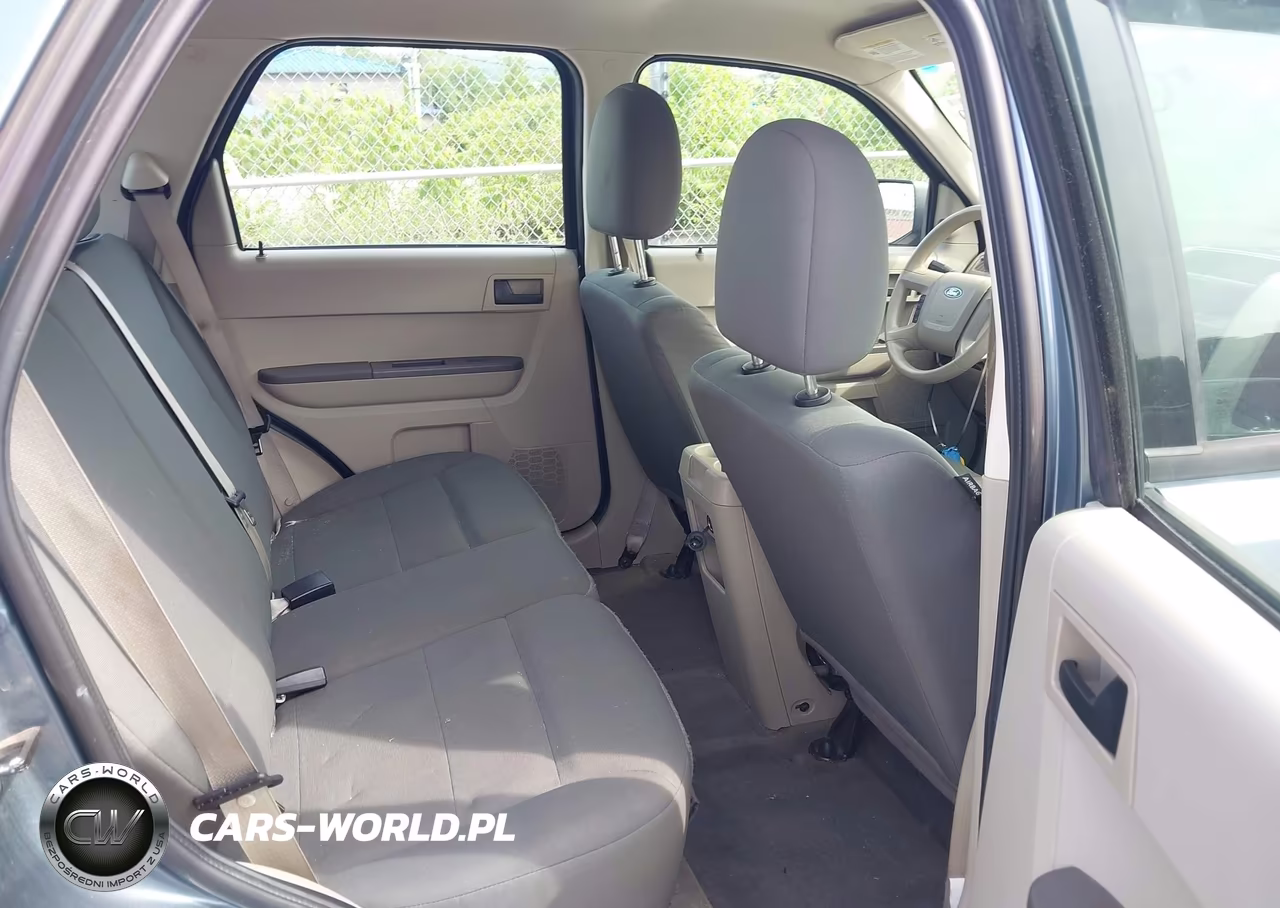 2012 Ford Escape Xls VIN:1FMCU9C7XCKA67689 - 8