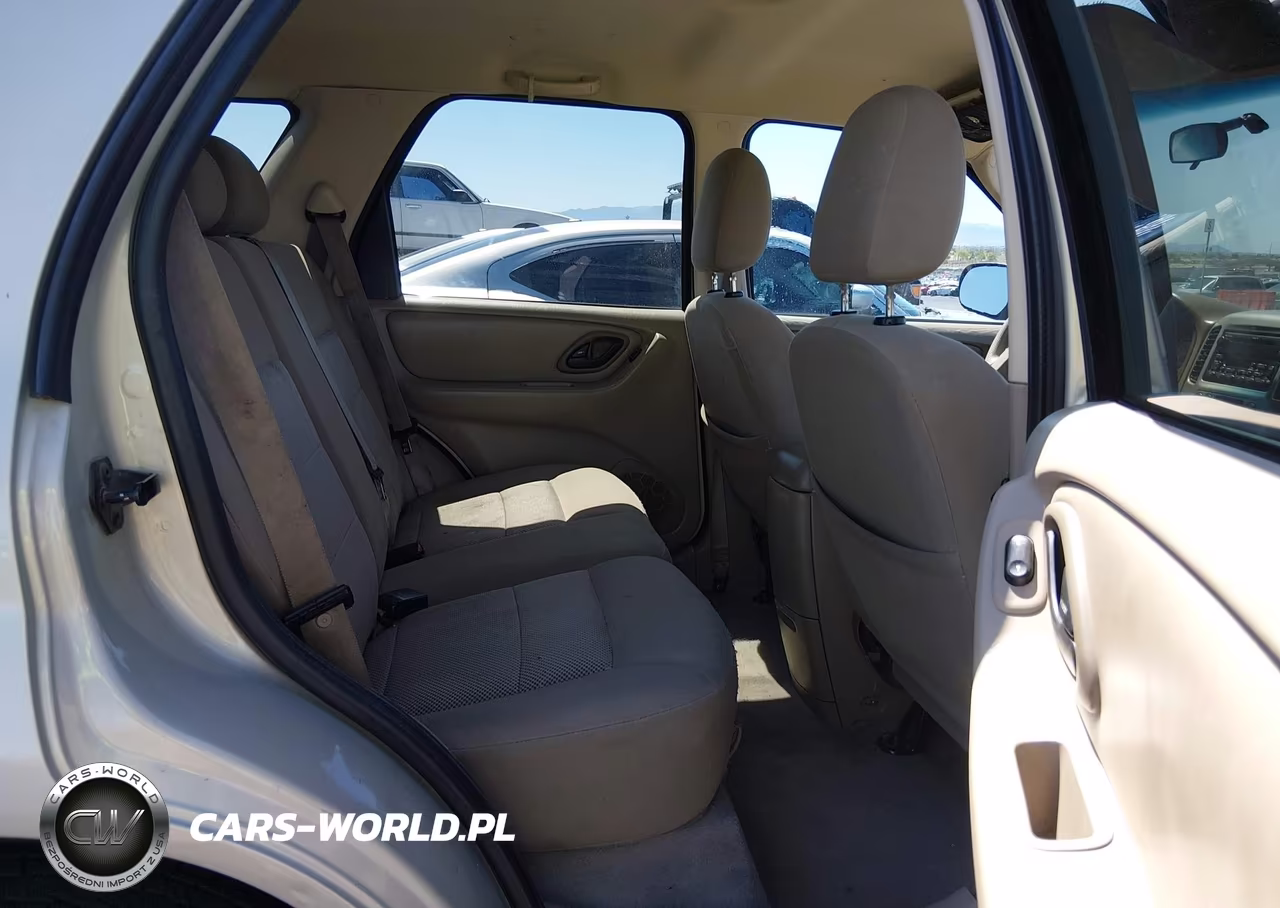 2005 Ford Escape Xlt VIN:1FMYU93165KC10044 - 8
