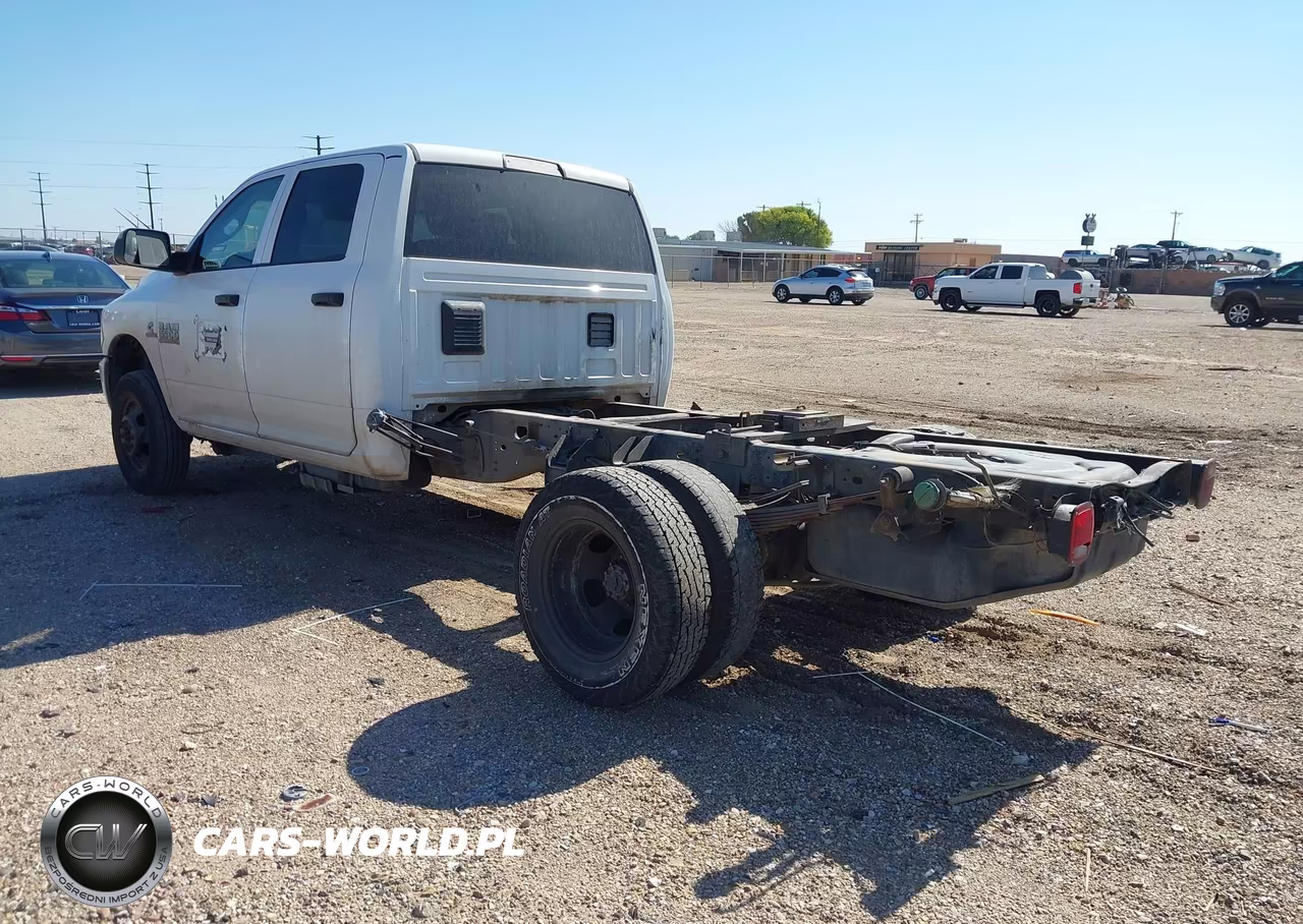 2018 Ram 3500 Chassis Tradesman-Slt-Laramie VIN:3C7WRTCL8JG312722 - 3