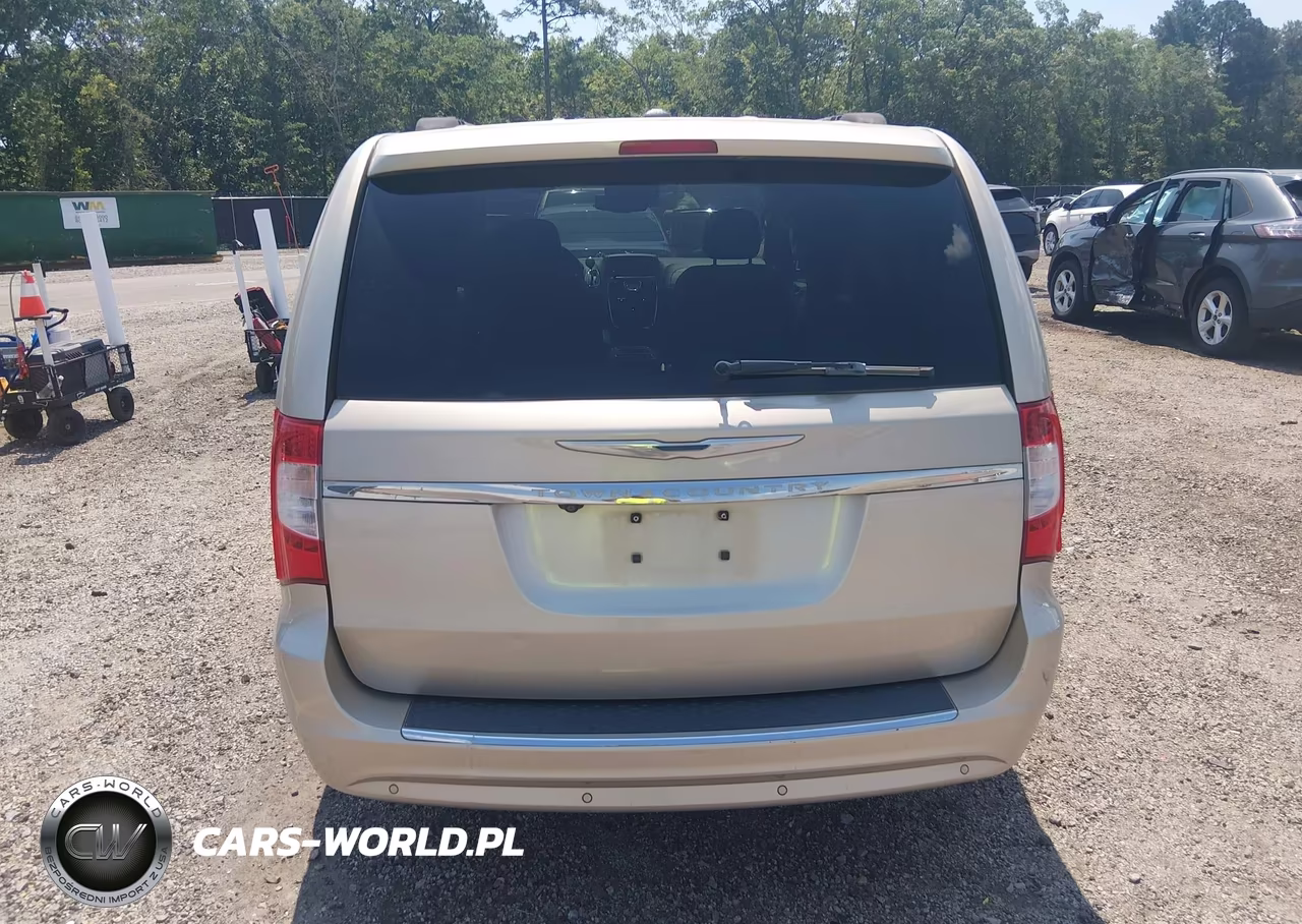2013 Chrysler Town & Country Touring-L VIN:2C4RC1CG6DR534581 - 16