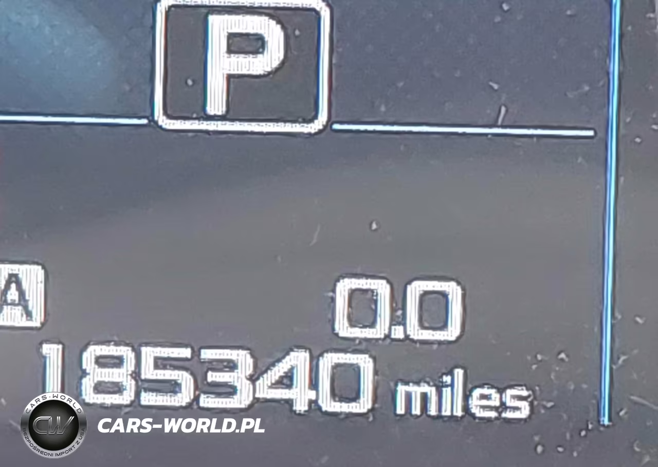2015 Subaru Outback 3.6R Limited VIN:4S4BSENC0F3250571 - 15