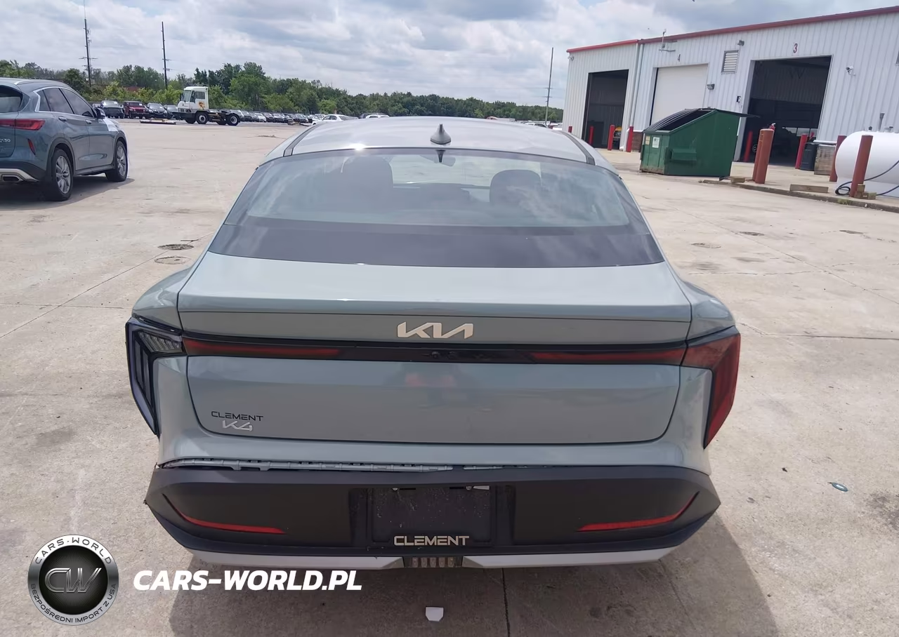 2025 Kia K4 Lxs VIN:3KPFT4DE9SE070766 - 18