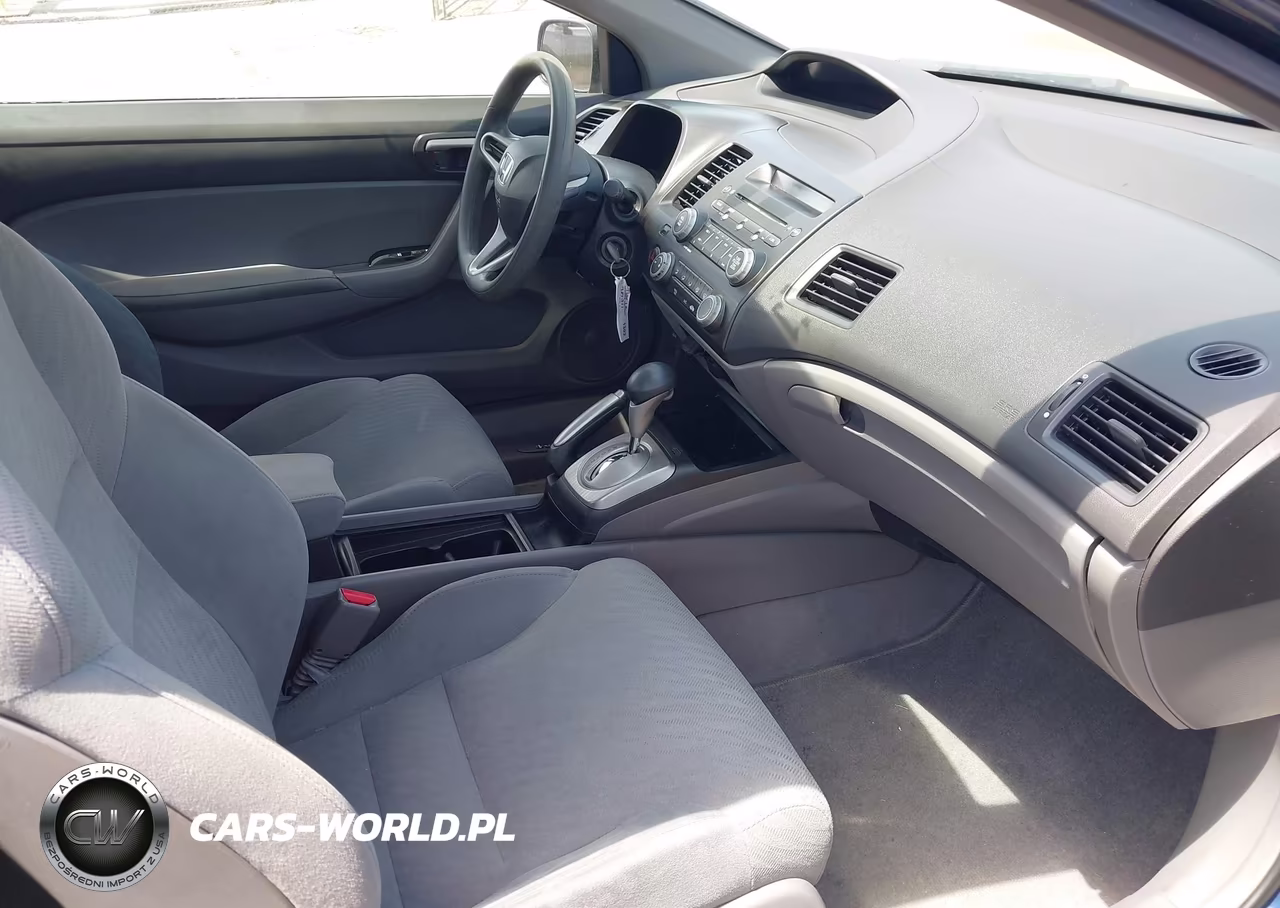 2010 Honda Civic Lx VIN:2HGFG1B67AH515105 - 5