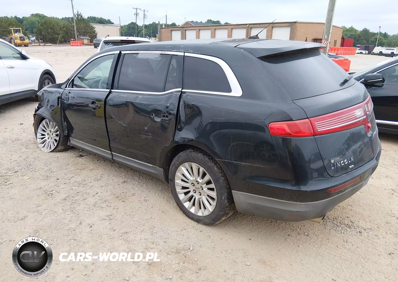 2010 Lincoln Mkt VIN:2LMHJ5FR0ABJ10596 - 3