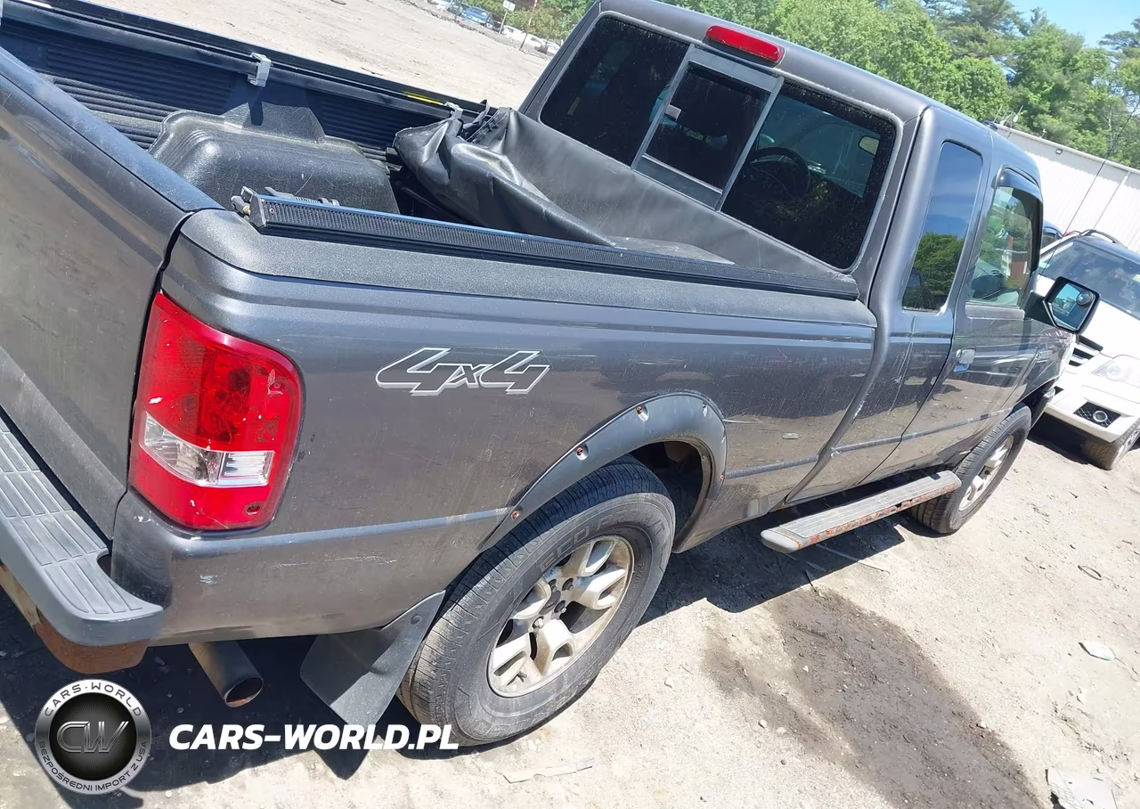 2010 Ford Ranger Sport-Xlt VIN:1FTLR4FE1APA01163 - 4