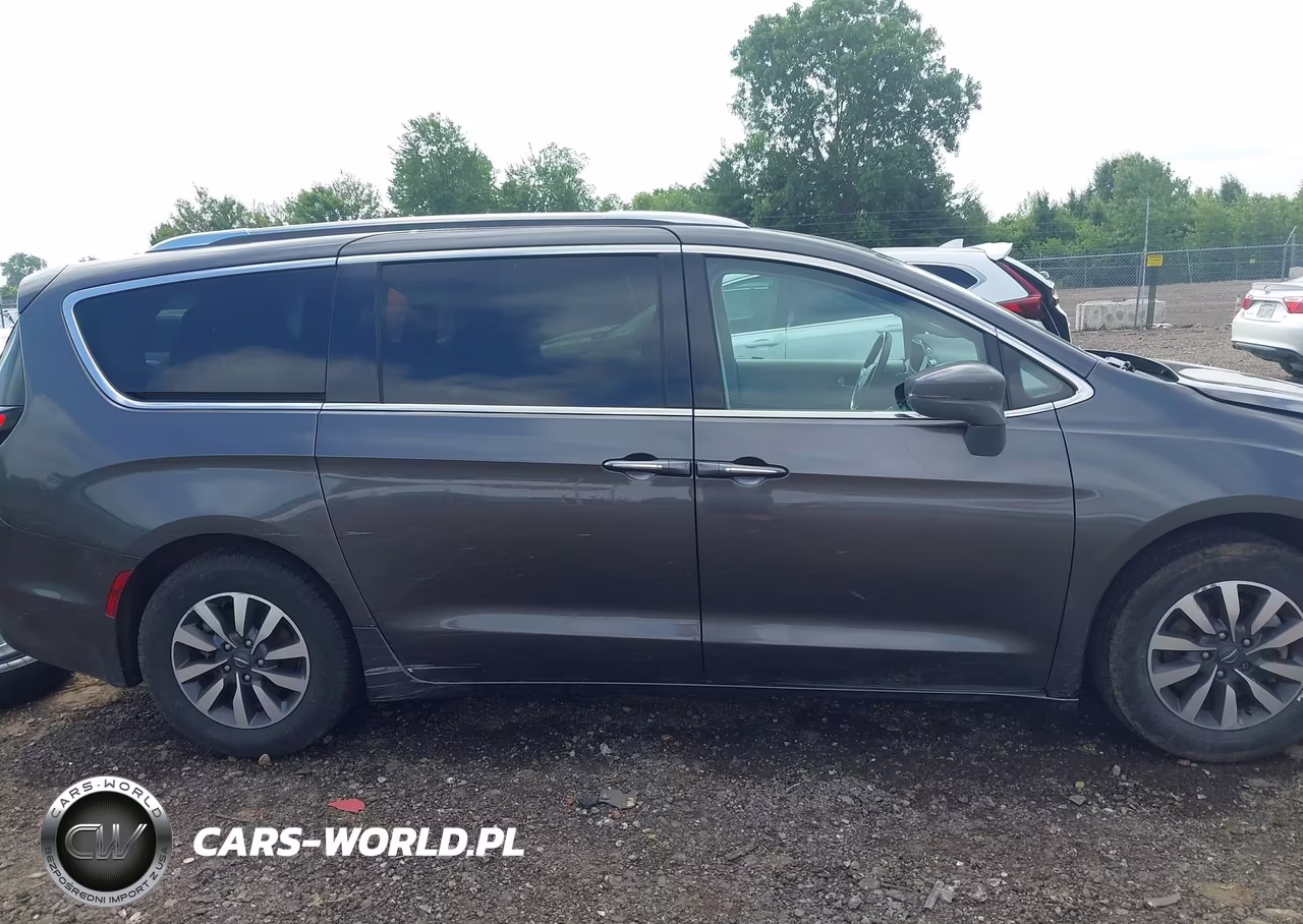 2021 Chrysler Pacifica Touring L VIN:2C4RC1BG2MR512398 - 14