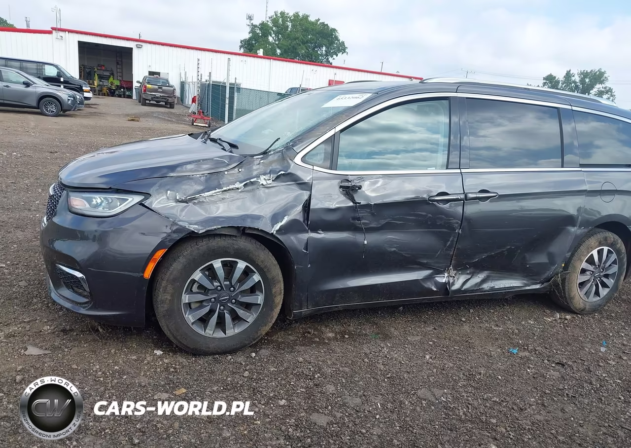 2021 Chrysler Pacifica Touring L VIN:2C4RC1BG2MR512398 - 6