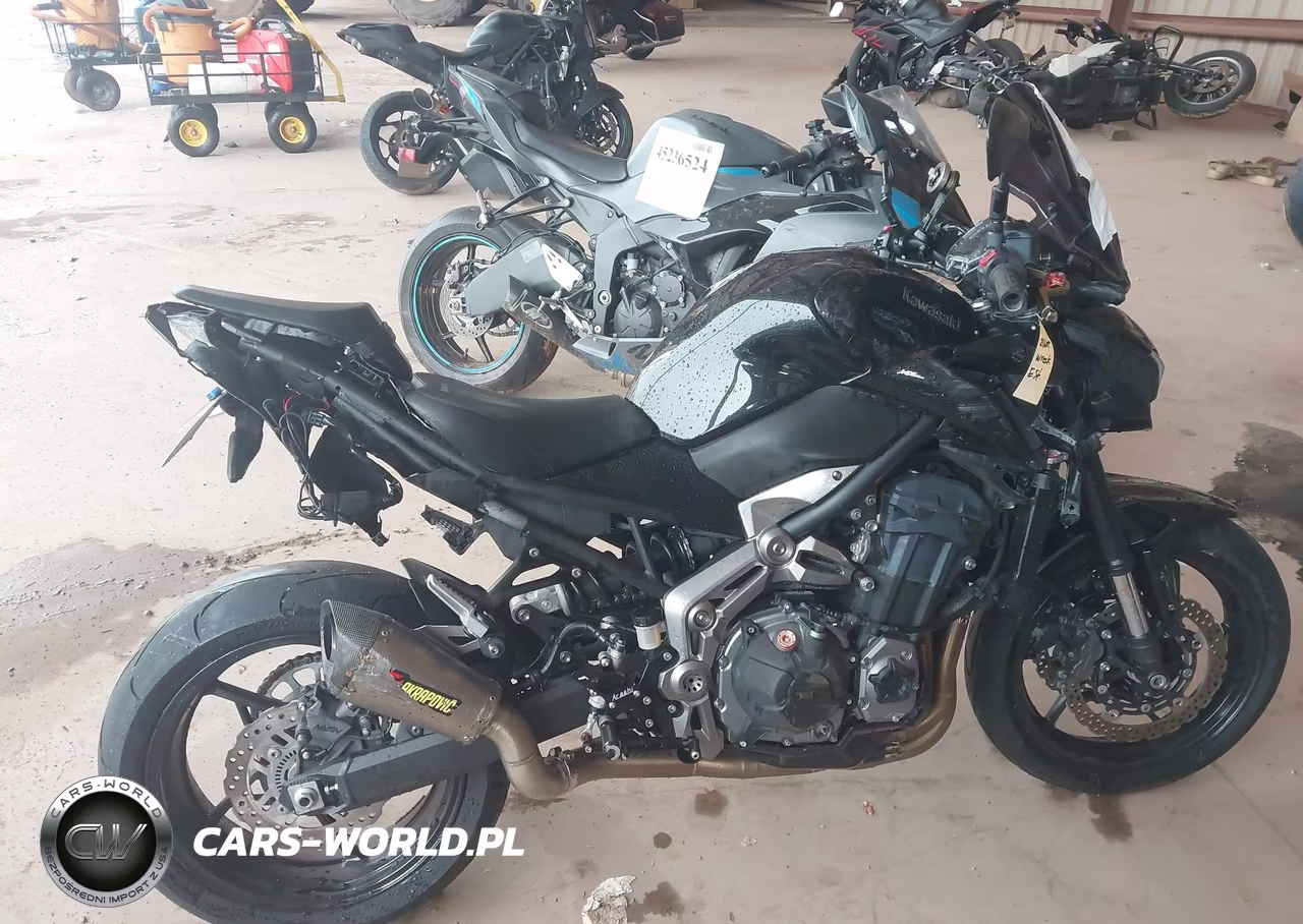 2018 Kawasaki Zr900 VIN:JKAZR2A1XJA000139 - 12