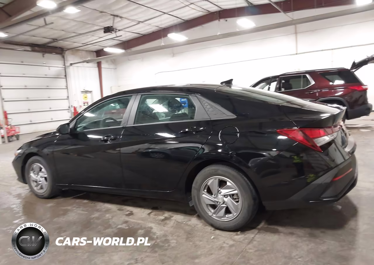 2024 Hyundai Elantra Se VIN:KMHLL4DG3RU766244 - 14