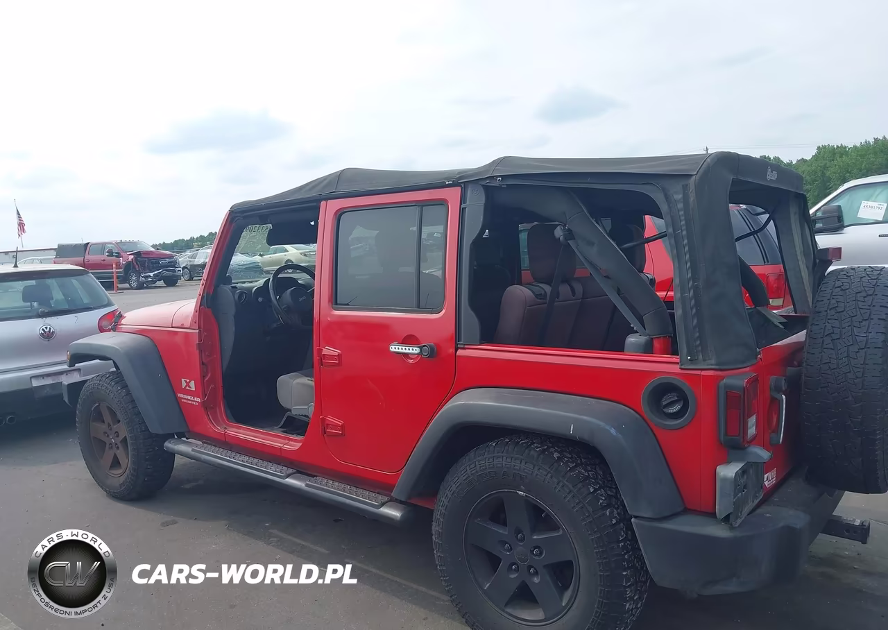 2007 Jeep Wrangler Unlimited X VIN:1J4GB39187L126986 - 14