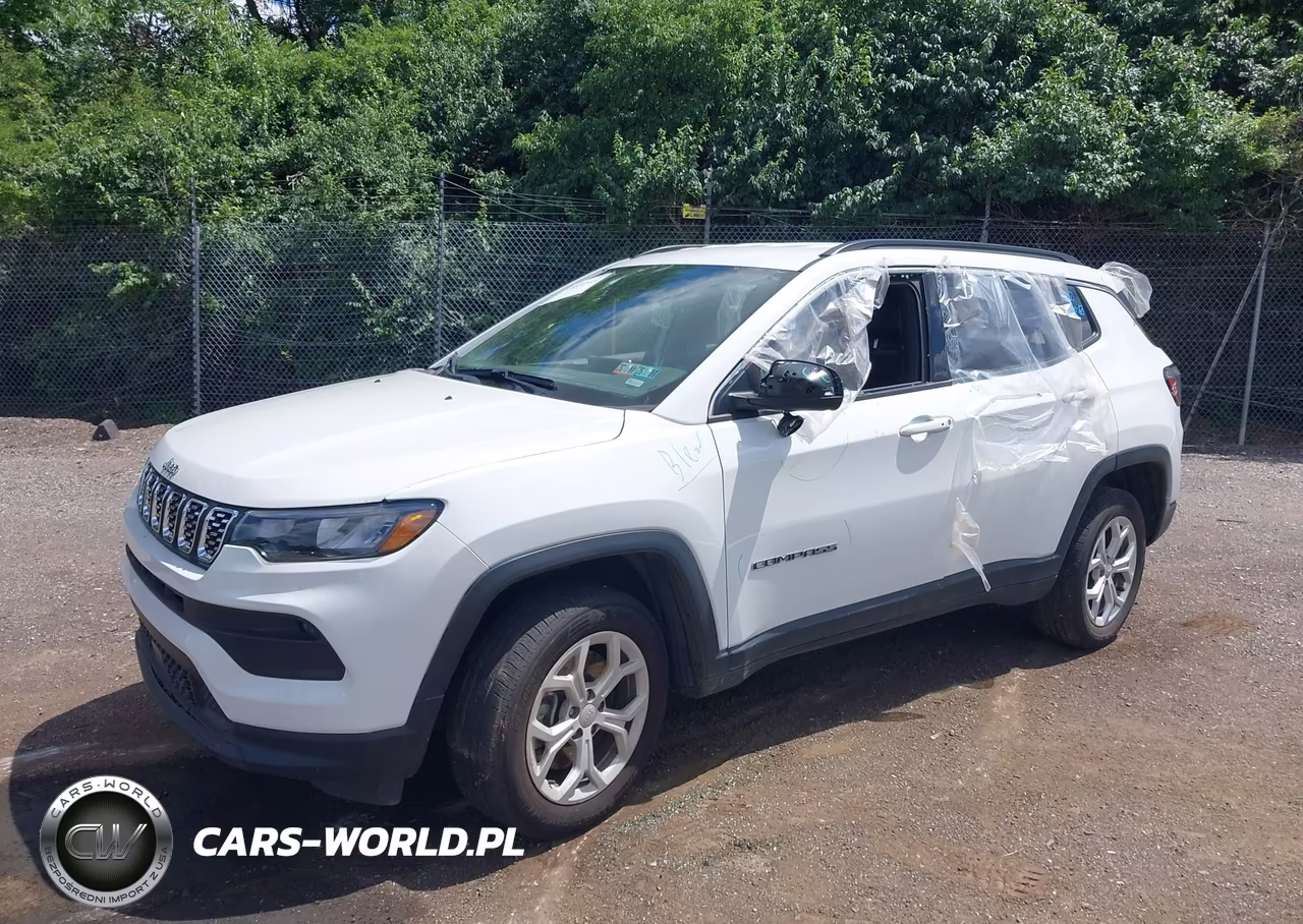 2024 Jeep Compass Latitude 4X4 VIN:3C4NJDBN2RT117565 - 2