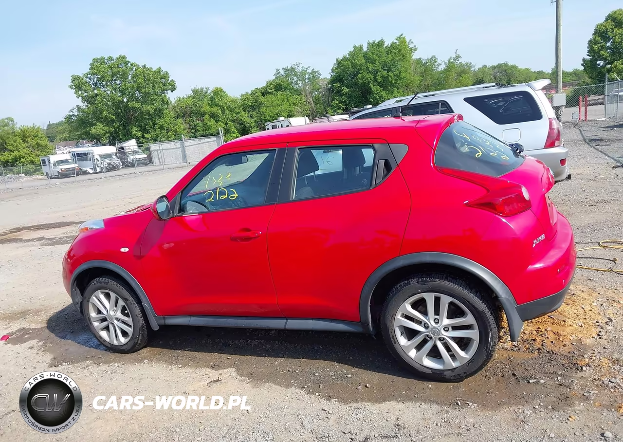 2014 Nissan Juke S VIN:JN8AF5MV0ET355797 - 14