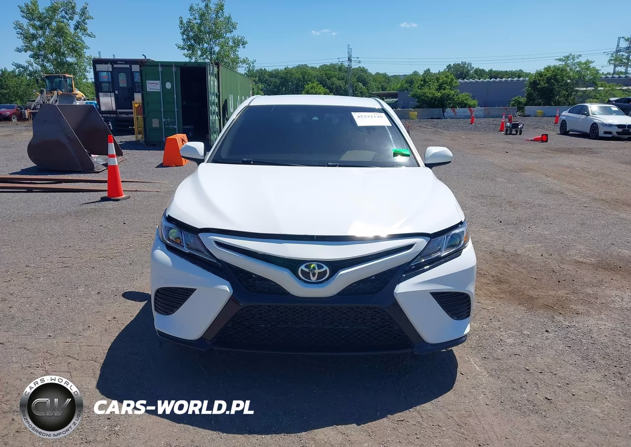2018 TOYOTA CAMRY VIN:4T1B11HK1JU672995 - 12