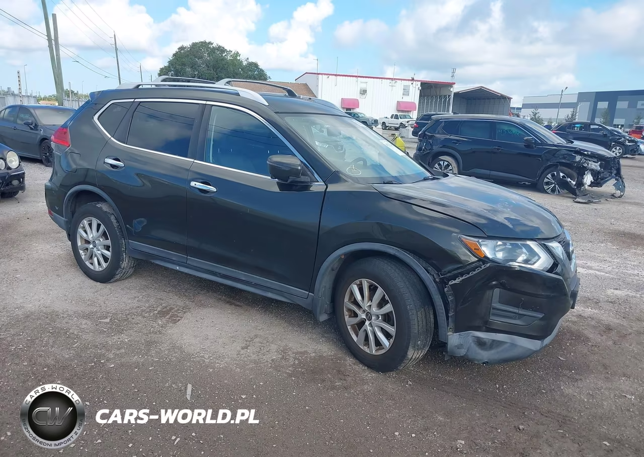 2017 Nissan Rogue – zdjęcie 1 z 16