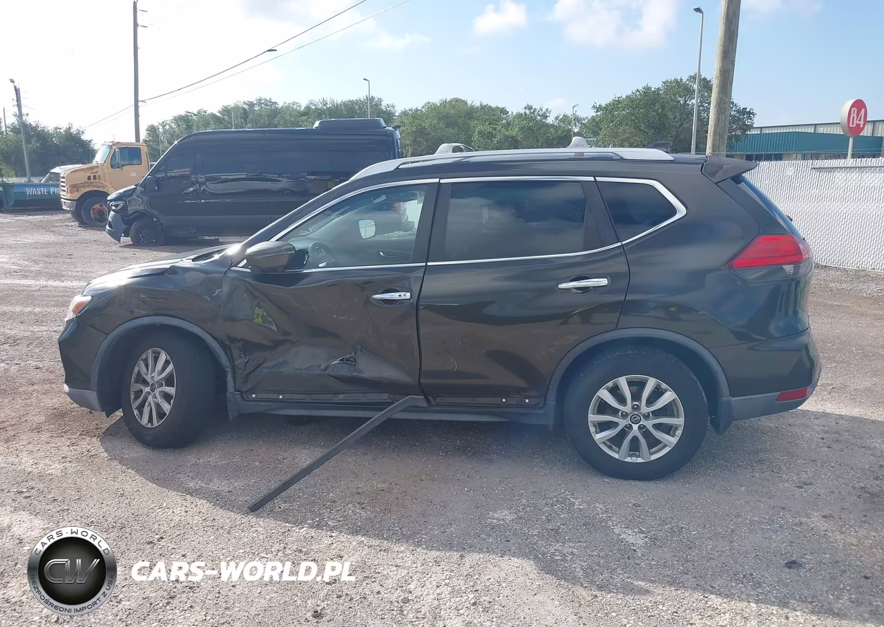 2017 Nissan Rogue VIN:KNMAT2MV3HP552480 - 14