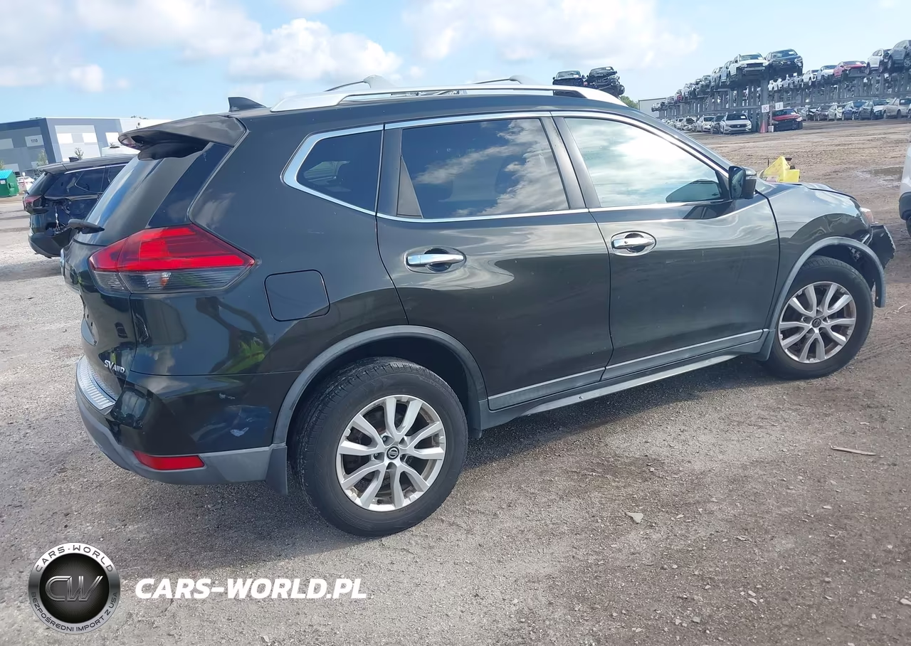 2017 Nissan Rogue VIN:KNMAT2MV3HP552480 - 4