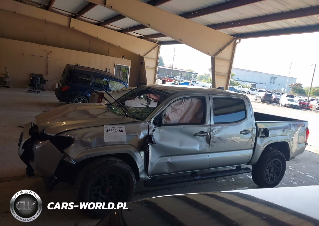 2023 Toyota Tacoma Sr V6 VIN:3TMCZ5AN0PM563454 - 15
