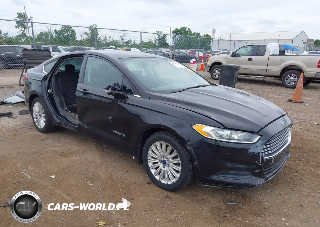 2016 Ford Fusion Hybrid Se – zdjęcie 1 z 17