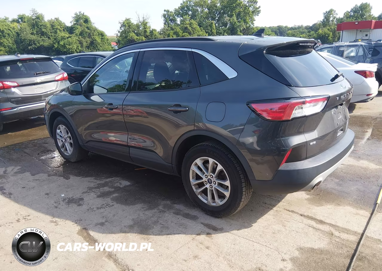 2020 Ford Escape Se VIN:1FMCU9G62LUC27988 - 3