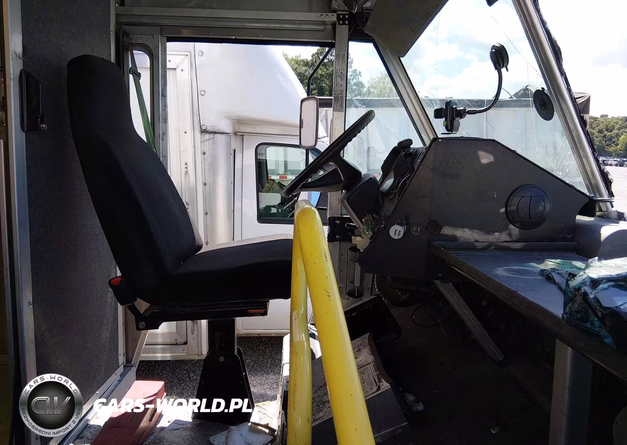 2022 Freightliner Mt45 VIN:4UZAAPFD0NCNT6338 - 5