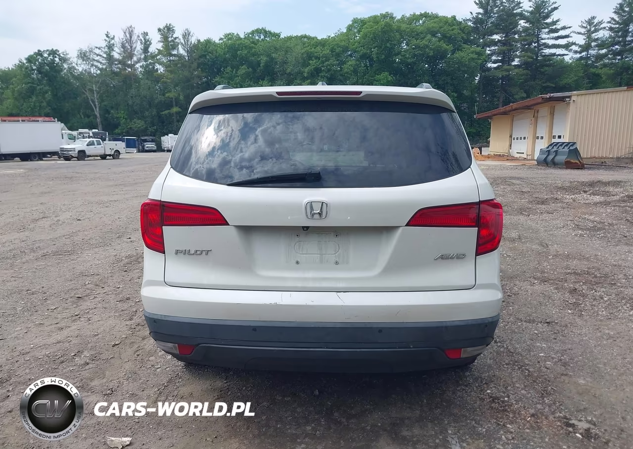 2016 Honda Pilot Touring VIN:5FNYF6H98GB115447 - 16